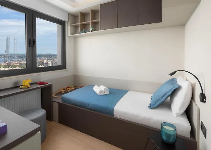 아파트 Luxury Bianco *